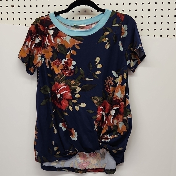 ODDY Tops - Oddy Top Floral Tucked At Waist NWOT